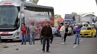 Conductores tuvieron que tomar rutas alternas