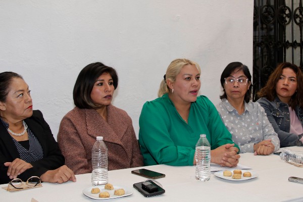 Red Plural de Mujeres Regidora Beatriz Perez San Pedro Cholula