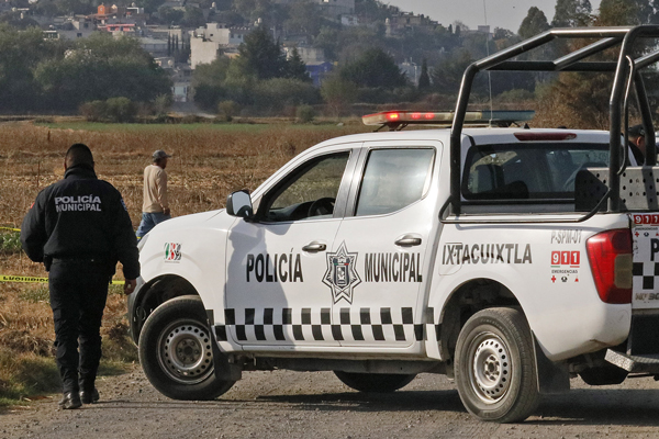 Policía