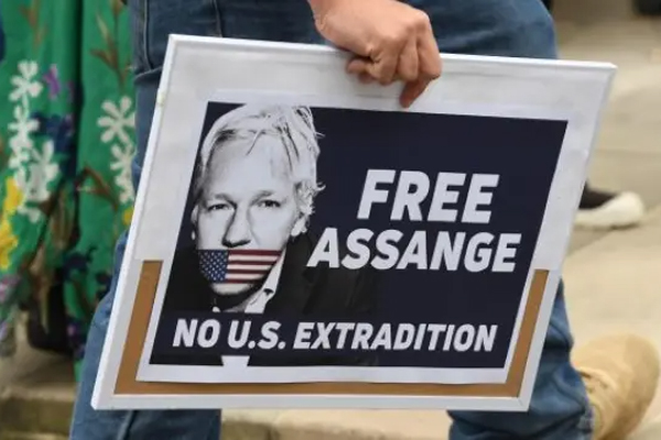 Assange