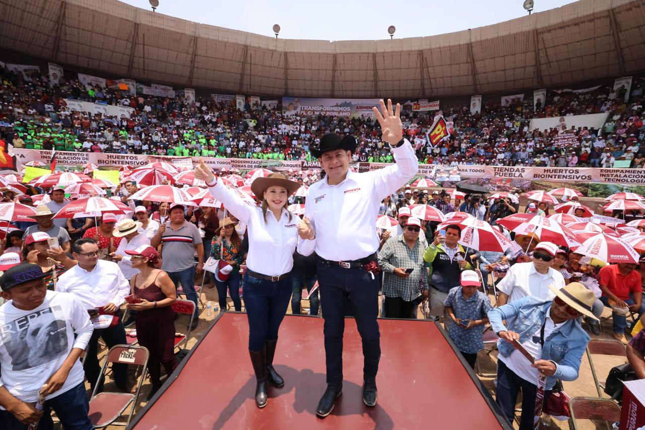 Alejandro Armenta congrega a 5 mil productores agrícolas de Puebla en Lienzo Charro