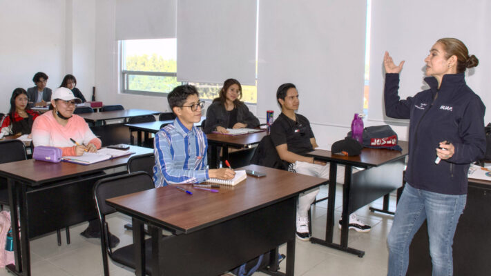 BUAP | Docentes desempeñan un rol fundamental en la vida institucional: Lilia Cedillo Ramírez