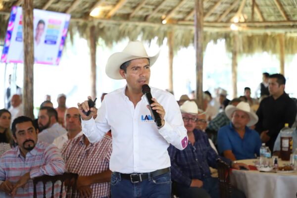 Eduardo Rivera afirma que encuestas le dan ventaja por un punto porcentual