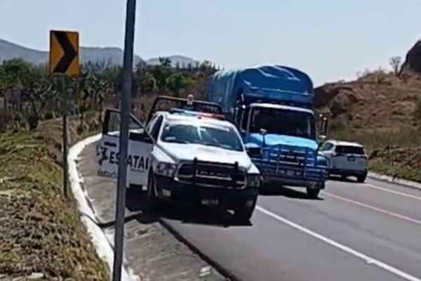 #PueblaFeminicida | Abandonan cadáver de mujer con huellas de violencia en la autopista Siglo XXI