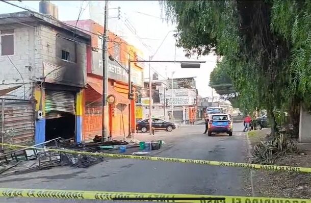 Encargado de talacheria muere intoxicado durante incendio en colonia 10 de Mayo