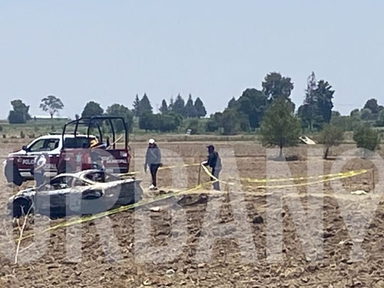 Calcinan cadáver dentro de un vehículo en terreno de cultivo del municipio de Tlaltenango