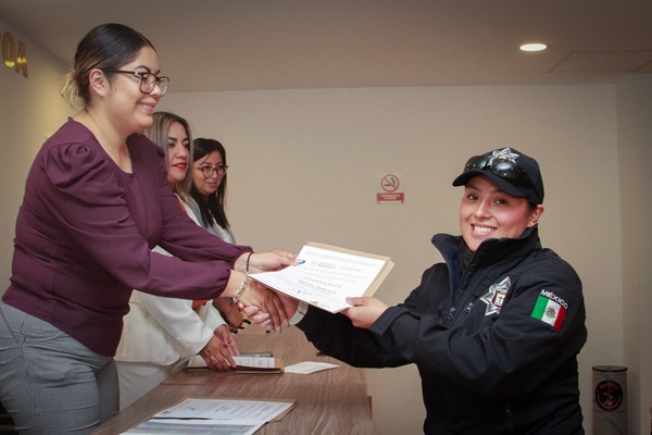 Acreditan Policías de Tlaxcala curso nacional de actuación policial