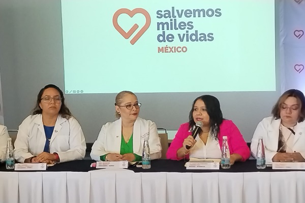Con campaña nacional, médicas exigen a Congreso de Puebla despenalizar el aborto