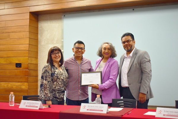 Contribuye UATx a la atención de infantes y adolescentes con discapacidad intelectual