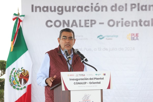 Inaugura Sergio Salomón CONALEP plantel Oriental; estudiantes contribuirán al desarrollo de sus comunidades