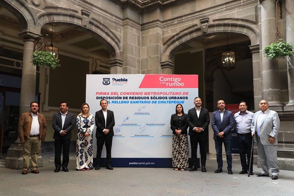 Municipios de la zona conurbada de Puebla firman convenio metropolitano de disposición de basura
