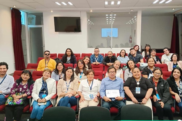 UATx | Imparten conferencia “Desaparición forzada y retos para el acompañamiento psicosocial” a personal de la BUAP