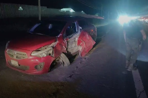 Carambola en carretera federal México-Veracruz deja 4 heridos y daños materiales