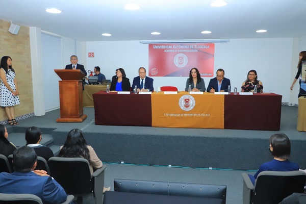 Inaugura UATx lactario de la Clínica del Bienestar Universitario