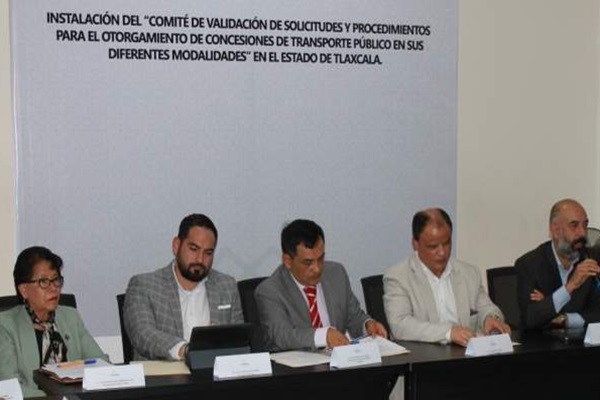 Instalan comité que validará el otorgamiento de concesiones de transporte público en Tlaxcala