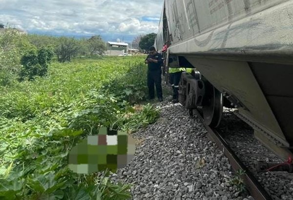 Tren arrolla a joven que quiso ganarle el paso en Tehuacán