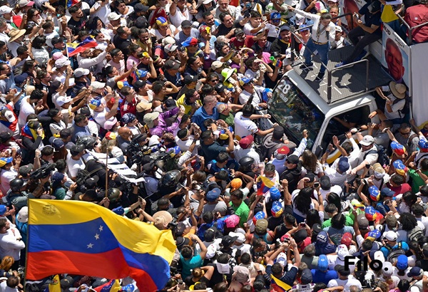 Venezolanos salen a las calles de Caracas y del mundo para rechazar el fraude de Nicolás Maduro en las pasadas elecciones