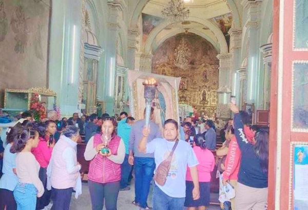 Antorcha Guadalupana migrante llega a Huajuapan; llegará a Tehuacán el lunes