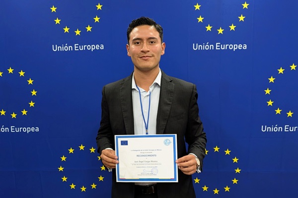 BUAP | Gana egresado prestigiosa beca para estudiar posgrado en tres países de la UE