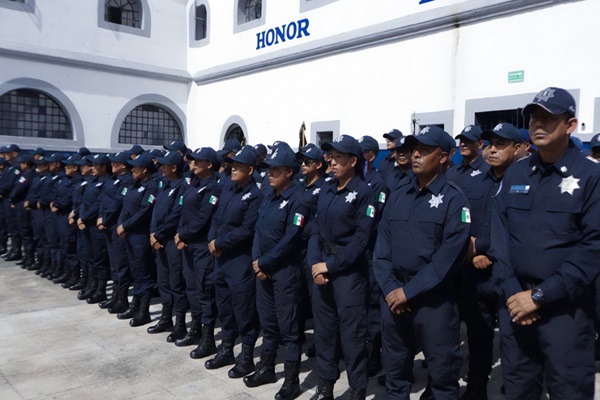 Fortalece gobierno de Puebla a Policía Estatal con incorporación de 573 nuevos elementos