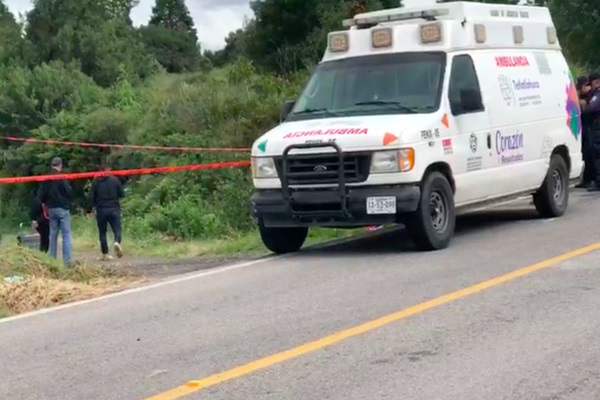 Hallan osamenta humana a un costado de la carretera que conecta al municipio de Tetlatlahuca, Tlaxcala