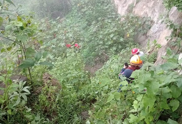 El hombre, de aproximadamente 35 años, cayó 30 metros en una zona de la Barranca de los Jilgueros, este lunes 16 de septiembre