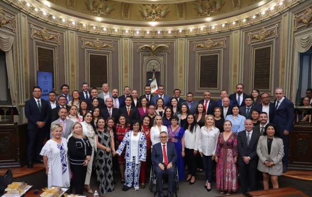 Concluye LXI Legislatura; destacan consenso, diálogo y resultados en favor de Puebla