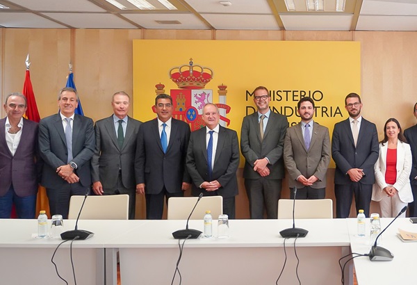 Puebla y España acuerdan fortalecer su potencial turístico e industrial