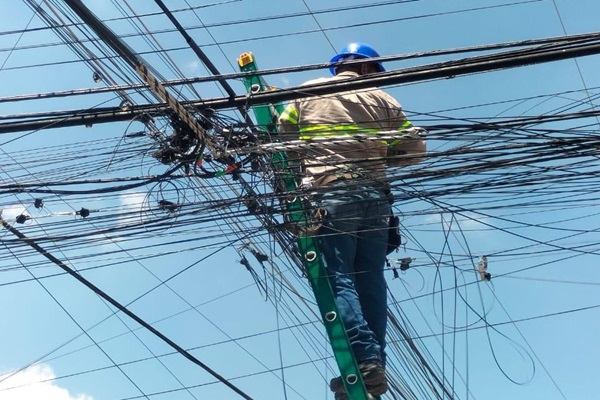 Secretaría de Gestión y Desarrollo Urbano de Tlaxcala retira más de un millón de metros lineales de cableado