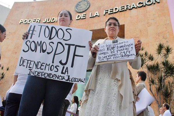 Trabajadores del Poder Judicial se niegan a volver a sus labores