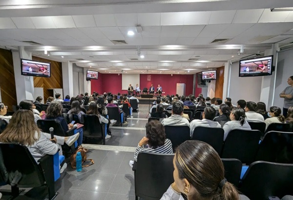 UPAEP | Diálogo entre directivos y estudiantes de Medicina