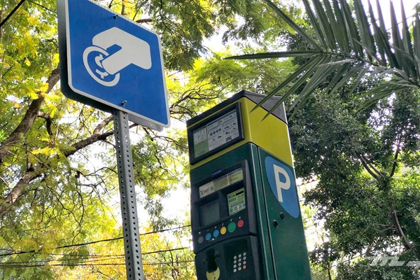 Ayuntamiento de  Puebla hará prueba piloto de parquímetros en el Jardín del Carmen: Pepe Chedraui