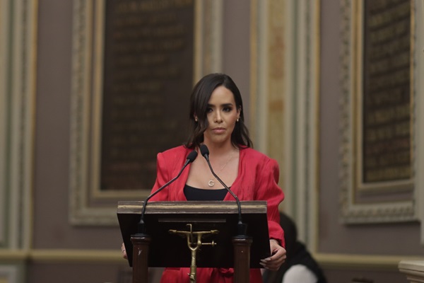 Propone Grace Palomares castigar hasta con 6 años de cárcel la creación de contenido sexual con IA