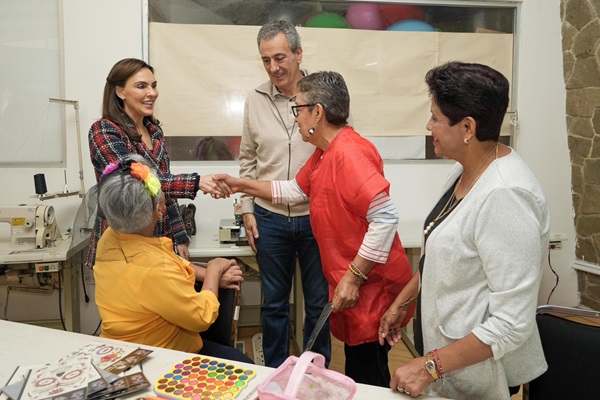 Recorren Pepe Chedraui y MariElise diversas instalaciones del SMDIF 