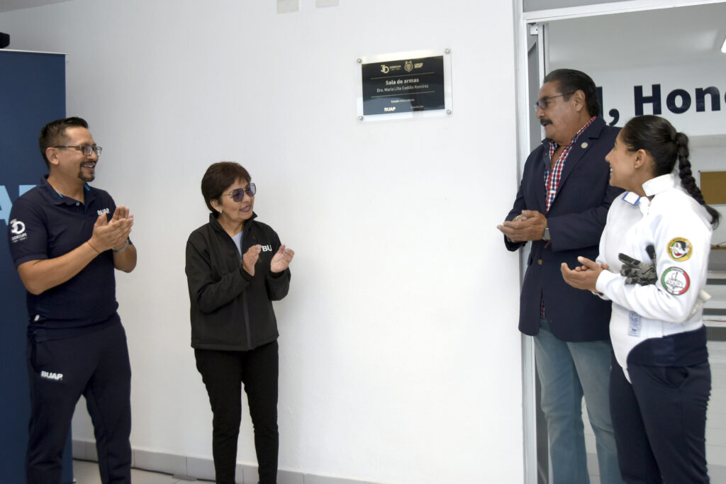 BUAP | Inaugura la Rectora Lilia Cedillo Ramírez Sala de Armas para esgrima