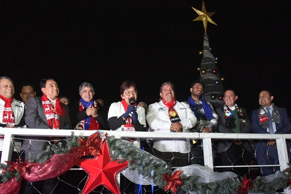 BUAP | Encienden el Árbol Navideño en Ciudad Universitaria 2