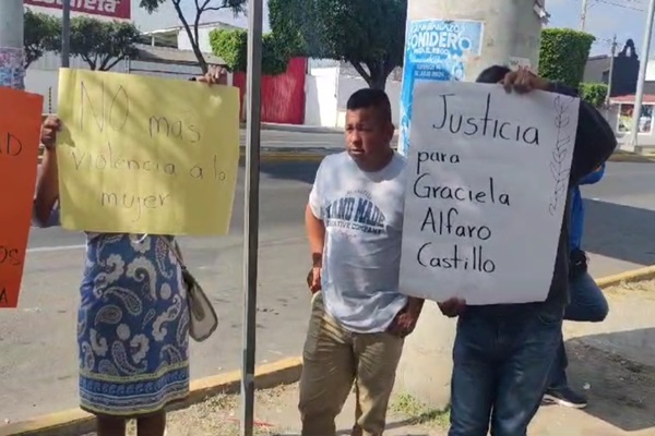 Piden justicia para Graciela, víctima de intento de feminicidio en Tehuacán