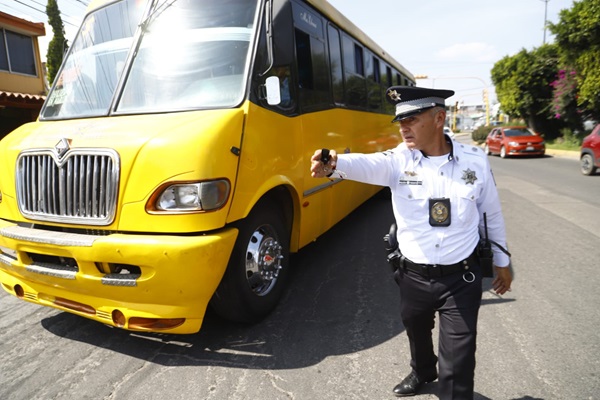 Policía de San Pedro Cholula implementa operativo pasajero seguro