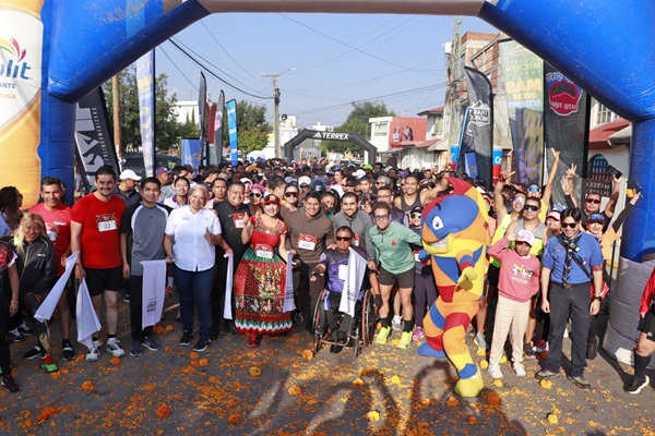 Todo un éxito la carrera de 3 y 5 KM en Cuautlancingo