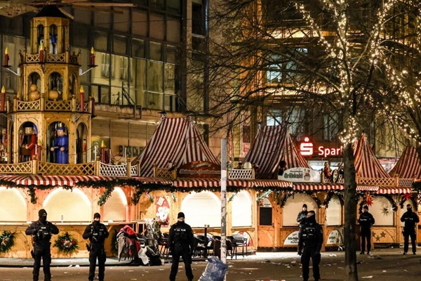 Ataque a mercado navideño de Alemania deja cinco muerto y 200 heridos