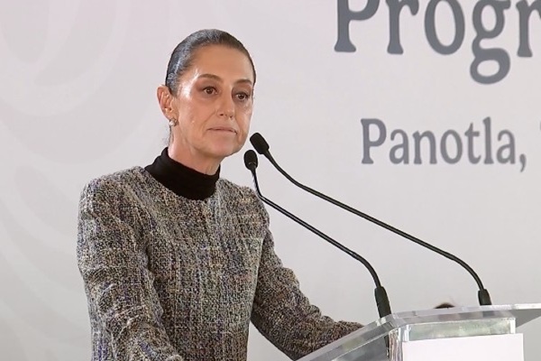 Claudia Sheinbaum, de visita en Tlaxcala, anuncia inversión de 1,500 mdp en 2025 para sanear la Cuenca del Atoyac