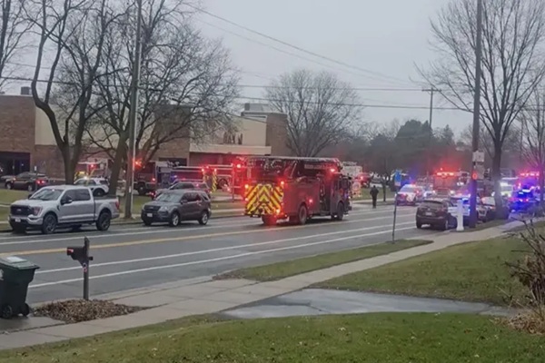 Identifican a la autora del tiroteo en escuela de Wisconsin; era una adolescente de 15 años