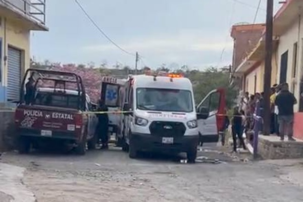 Madre e hijo de 29 y 9 años son atropellados en Ahuehuetitla por un policía a bordo de una patrulla de la SSP Puebla