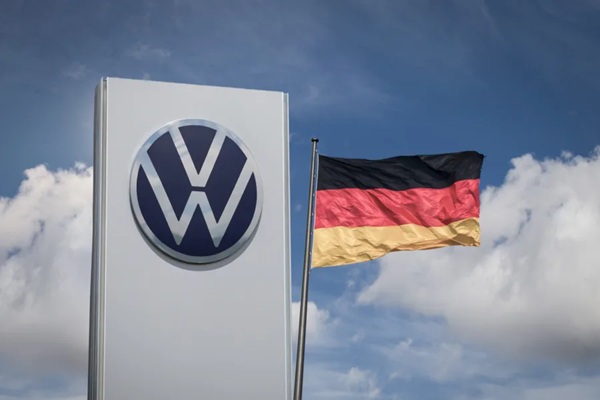 Para evitar cierre de fábricas, Volkswagen Alemania despedirá a 35.000 trabajadores