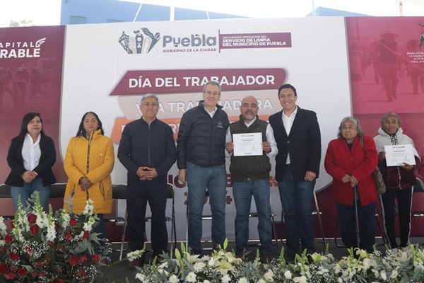 Reconoce Pepe Chedraui a personal en el marco del Día del Trabajador y la Trabajadora del Servicio de Limpia