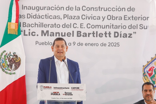 Armenta inauguró aulas didácticas en el Bachillerato del Centro Escolar Comunitario del Sur “Lic. Manuel Bartlett Díaz "