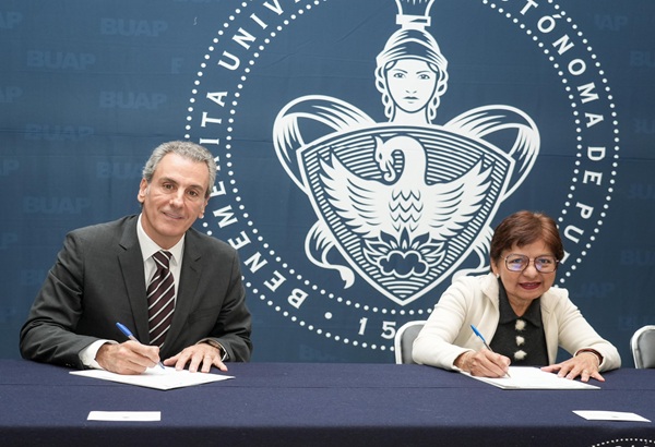 Ayuntamiento de Puebla y BUAP firman convenio de colaboración