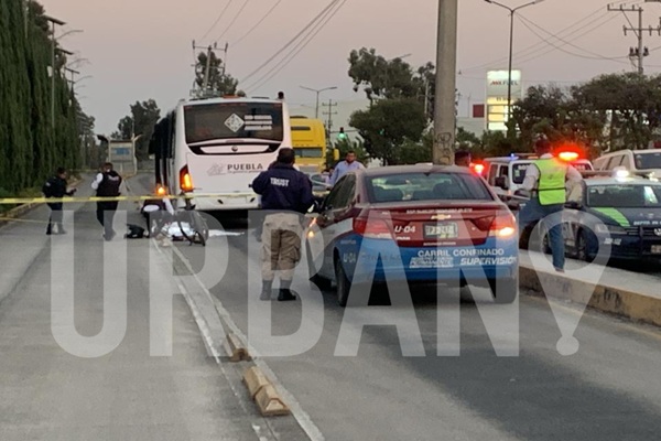 Dos muertes viales se registran este viernes en Puebla; ciclista es atropellado por unidad de RUTA