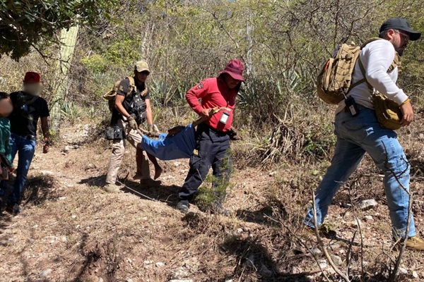 En operativo de la Comisión de Búsqueda de Personas, localizan con vida a adulto en Xochiltepec