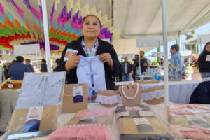 URBANA | Nidia Mejía, viste con estilo a mascotas de Tlaxcala